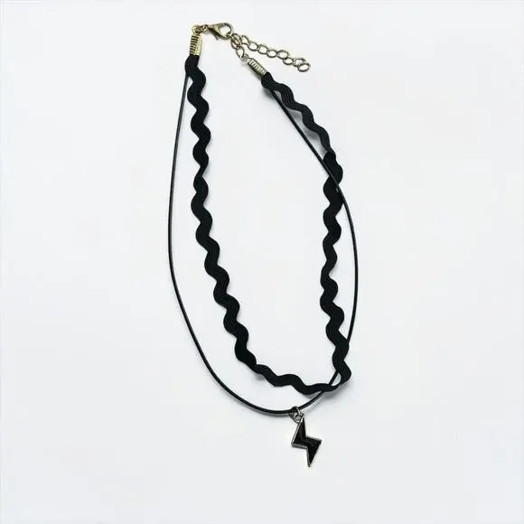 Vintage Women Necklace Choker - Picture 3 of 4